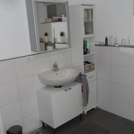 Peter's Nahe Rust, Kehl, Strassburg, Offenburg Daire Neuried (Baden-Wurttemberg)